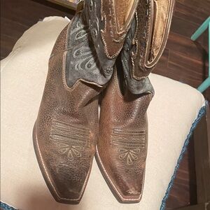Ariat Distressed Brown Cowboy Boots